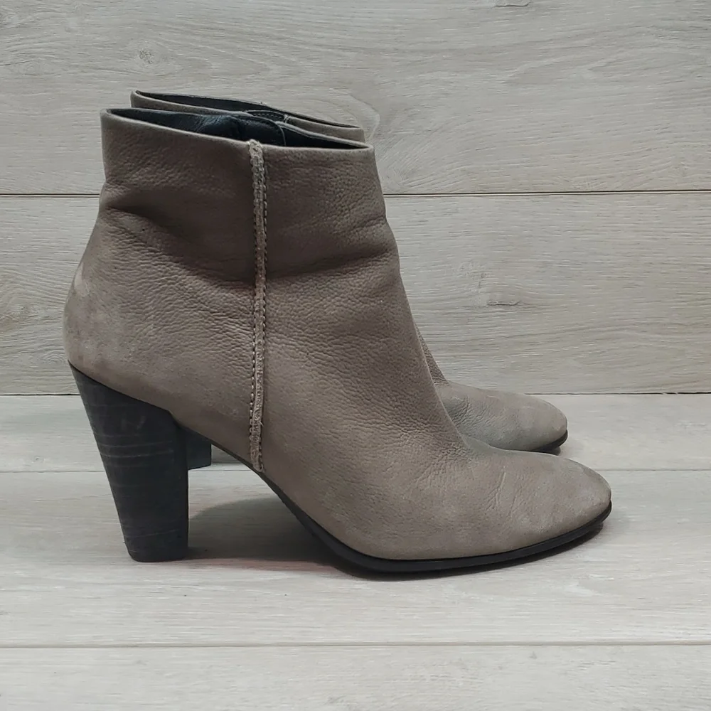 Ecco Womens Ankle Suede Heels boots shoes sz 40/9-9.5
